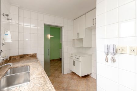Apartamento à venda com 157m², 4 quartos e 2 vagasCozinha