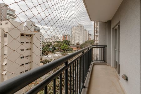 Apartamento à venda com 157m², 4 quartos e 2 vagasVaranda