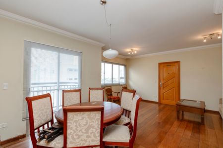 Apartamento à venda com 157m², 4 quartos e 2 vagasSala