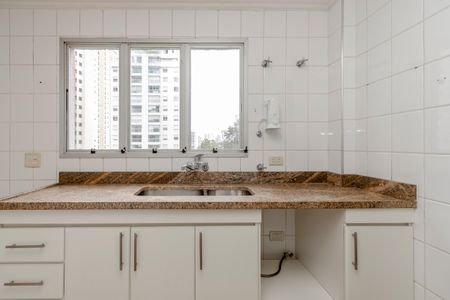 Apartamento à venda com 157m², 4 quartos e 2 vagasCozinha