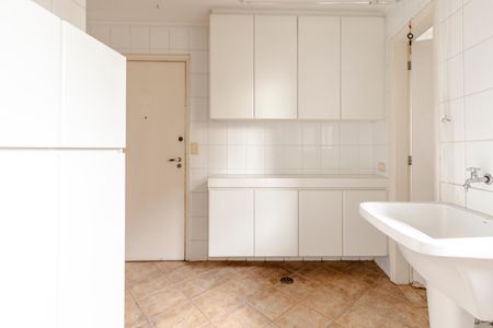 Apartamento à venda com 157m², 4 quartos e 2 vagasÁrea de Serviço