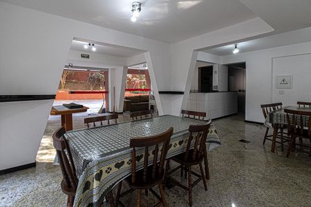 Apartamento à venda com 73m², 2 quartos e 1 vagaÁrea comum