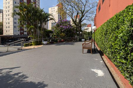 Apartamento à venda com 73m², 2 quartos e 1 vagaÁrea comum