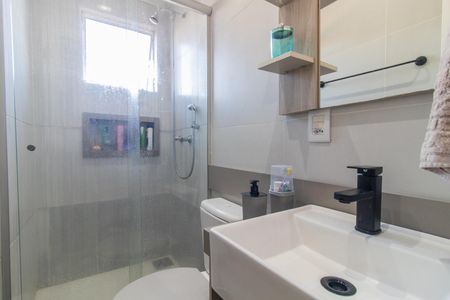 Casa de condomínio para alugar com 96m², 3 quartos e 1 vaga Casa de condomínio para alugar com 96m², 3 quartos e 1 vagaBanheiro Social