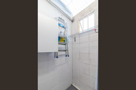 Casa de condomínio para alugar com 96m², 3 quartos e 1 vaga Casa de condomínio para alugar com 96m², 3 quartos e 1 vagaÁrea de Serviço