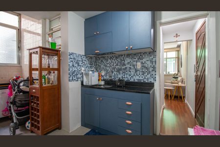 Apartamento à venda com 60m², 2 quartos e 1 vagaCozinha