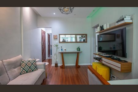 Apartamento à venda com 60m², 2 quartos e 1 vagaSala