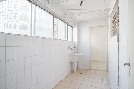Apartamento para alugar com 101m², 3 quartos e 1 vagaÁrea de Serviço