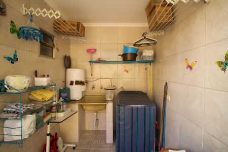 Casa para alugar com 250m², 3 quartos e 2 vagas Casa para alugar com 250m², 3 quartos e 2 vagasÁrea de Serviço