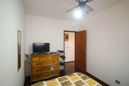 Casa para alugar com 250m², 3 quartos e 2 vagas Casa para alugar com 250m², 3 quartos e 2 vagasQuarto 2