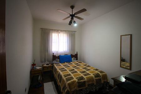 Casa para alugar com 250m², 3 quartos e 2 vagas Casa para alugar com 250m², 3 quartos e 2 vagasQuarto 2