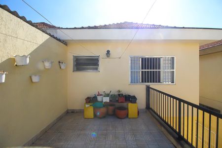 Casa para alugar com 250m², 3 quartos e 2 vagas Casa para alugar com 250m², 3 quartos e 2 vagasÁrea externa