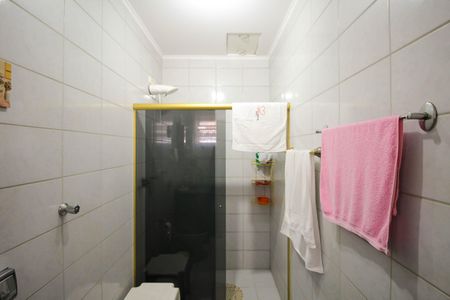 Casa para alugar com 250m², 3 quartos e 2 vagas Casa para alugar com 250m², 3 quartos e 2 vagasBanheiro da Suíte