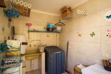 Casa para alugar com 250m², 3 quartos e 2 vagas Casa para alugar com 250m², 3 quartos e 2 vagasÁrea de Serviço