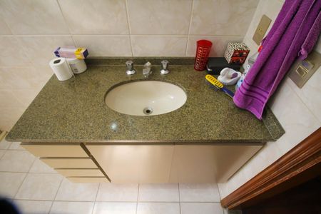 Casa para alugar com 250m², 3 quartos e 2 vagas Casa para alugar com 250m², 3 quartos e 2 vagasBanheiro