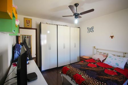 Casa para alugar com 250m², 3 quartos e 2 vagas Casa para alugar com 250m², 3 quartos e 2 vagasSuíte