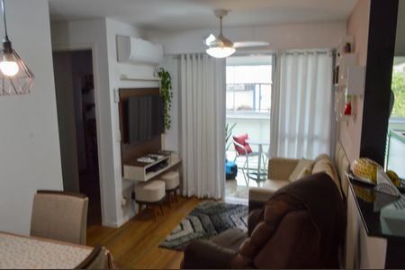 Apartamento à venda com 59m², 2 quartos e 1 vagaSala