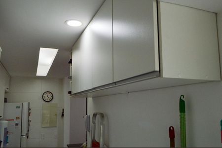 Apartamento à venda com 59m², 2 quartos e 1 vagaCozinha