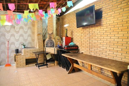 Casa à venda com 280m², 3 quartos e 6 vagasÁrea Externa