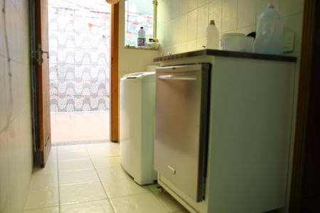 Casa à venda com 280m², 3 quartos e 6 vagasÁrea de Serviço