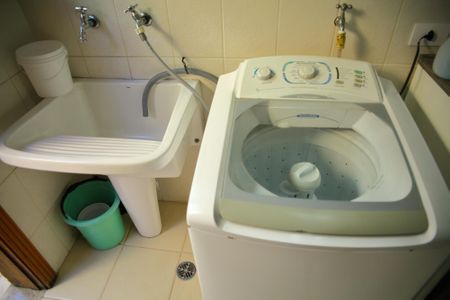 Casa à venda com 280m², 3 quartos e 6 vagasÁrea de Serviço