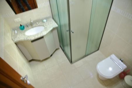 Casa à venda com 280m², 3 quartos e 6 vagasBanheiro Suíte 3