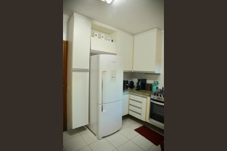 Casa à venda com 280m², 3 quartos e 6 vagasCozinha