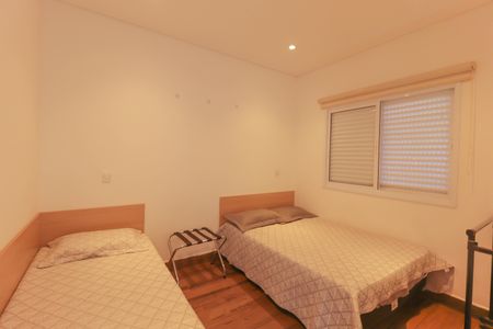 Casa à venda com 1000m², 6 quartos e NaN vagasSuíte 3