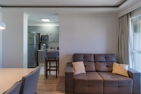 Apartamento à venda com 50m², 2 quartos e 1 vaga Apartamento à venda com 50m², 2 quartos e 1 vagaSala