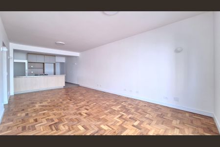 Apartamento à venda com 125m², 3 quartos e 2 vagas Apartamento à venda com 125m², 3 quartos e 2 vagasSala