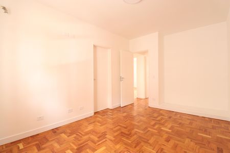 Apartamento à venda com 125m², 3 quartos e 2 vagasSuíte