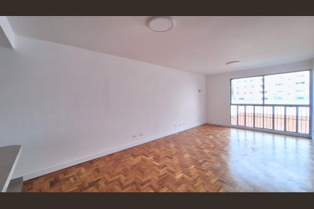 Apartamento à venda com 125m², 3 quartos e 2 vagas Apartamento à venda com 125m², 3 quartos e 2 vagasSala