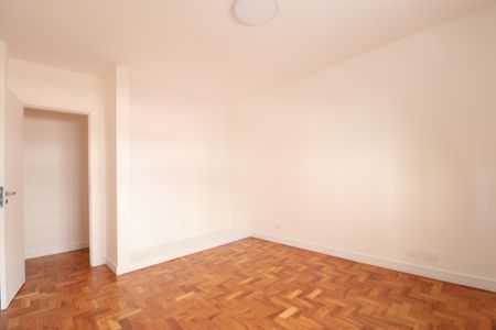 Apartamento à venda com 125m², 3 quartos e 2 vagasQuarto 1