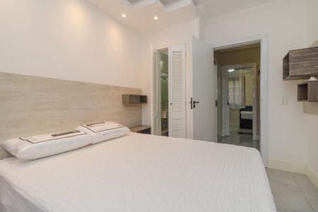 Casa de condomínio à venda com 120m², 3 quartos e 1 vaga Casa de condomínio à venda com 120m², 3 quartos e 1 vagaSuíte