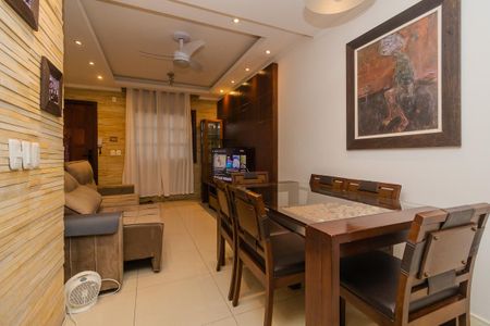 Casa de condomínio à venda com 120m², 3 quartos e 1 vaga Casa de condomínio à venda com 120m², 3 quartos e 1 vagaSala