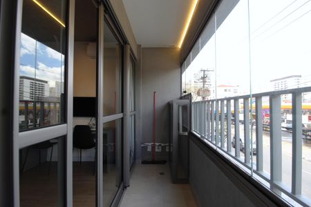 Varanda de kitnet/studio à venda com 1 quarto, 26m² em Indianópolis, São Paulo