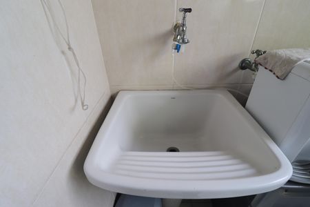 Apartamento para alugar com 60m², 2 quartos e 1 vagaÁrea de Serviço