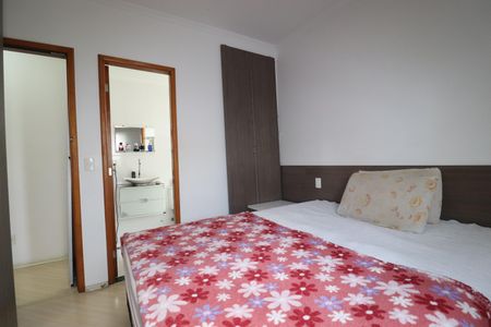 Apartamento para alugar com 60m², 2 quartos e 1 vagaSuite