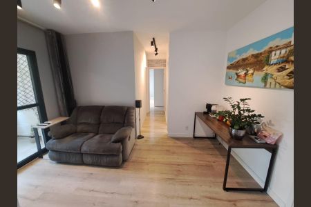 Sala de apartamento à venda com 2 quartos, 61m² em Continental, Osasco