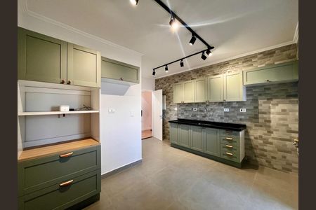 Apartamento à venda com 108m², 2 quartos e 1 vaga Apartamento à venda com 108m², 2 quartos e 1 vagaCozinha