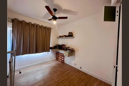 Quarto de apartamento à venda com 2 quartos, 108m² em Cambuí, Campinas