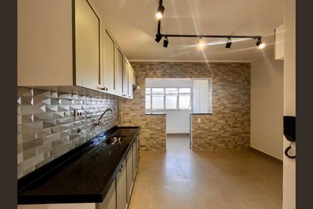 Apartamento à venda com 108m², 2 quartos e 1 vaga Apartamento à venda com 108m², 2 quartos e 1 vagaCozinha