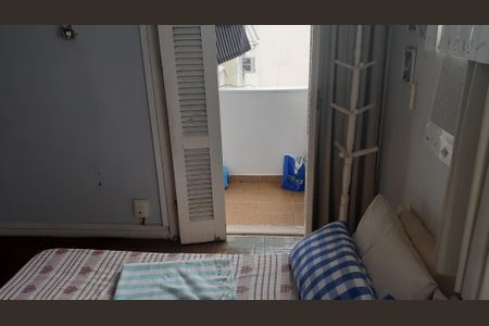 Apartamento à venda com 178m², 4 quartos e sem vaga Apartamento à venda com 178m², 4 quartos e sem vagaVaranda