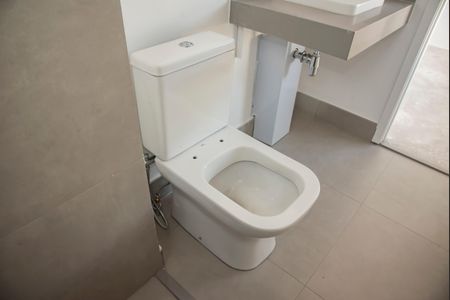 Apartamento à venda com 113m², 3 quartos e 2 vagasBanheiro da Suíte 2