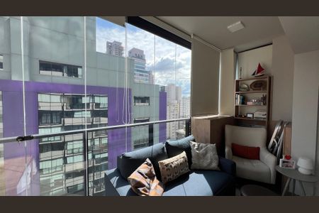 Studio para alugar com 33m², 1 quarto e 1 vaga Studio para alugar com 33m², 1 quarto e 1 vagaVaranda
