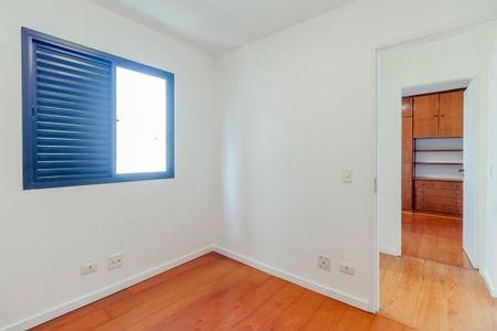 Apartamento à venda com 56m², 2 quartos e 1 vagaQuarto 2