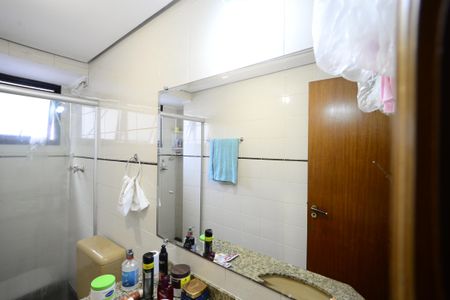 Apartamento à venda com 120m², 3 quartos e 2 vagasBanheiro