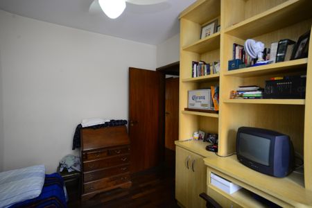 Apartamento à venda com 120m², 3 quartos e 2 vagasQuarto 1