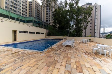 Apartamento à venda com 62m², 2 quartos e 1 vagaÁrea comum