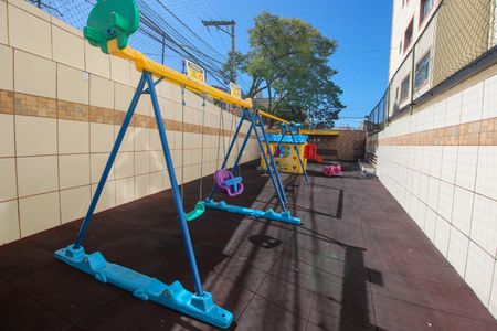 Apartamento à venda com 70m², 2 quartos e 1 vagaÁrea comum - Playground